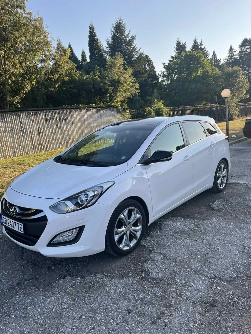 Hyundai I30 1.6 CRD, снимка 9 - Автомобили и джипове - 49335435