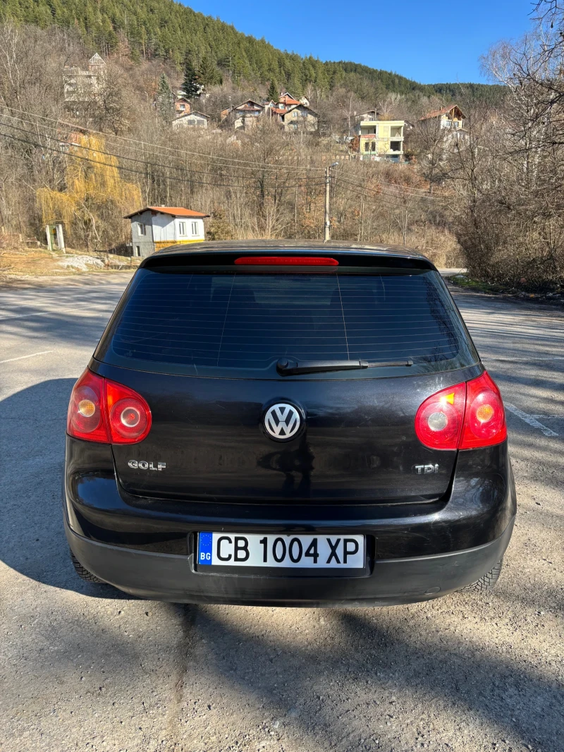 VW Golf, снимка 4 - Автомобили и джипове - 49362471