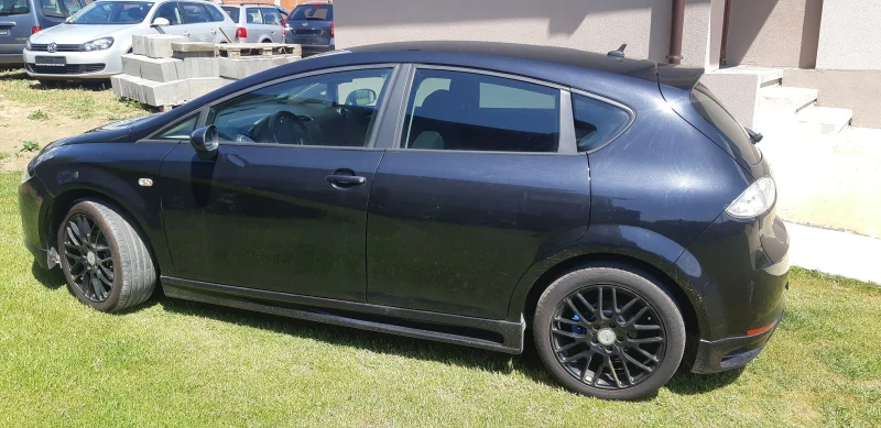Seat Leon 1.6 Бензин 102кс, снимка 4 - Автомобили и джипове - 52566660