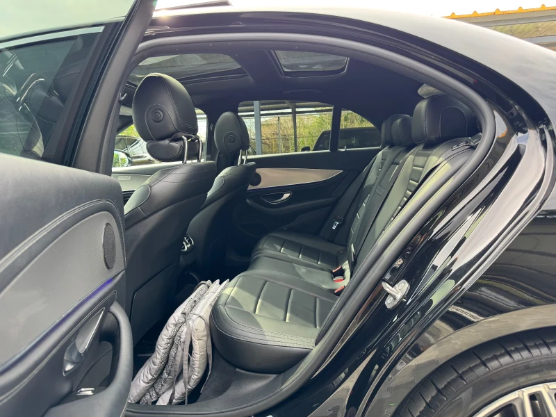 Mercedes-Benz E 350 9GTronic TOP, снимка 9 - Автомобили и джипове - 52054834