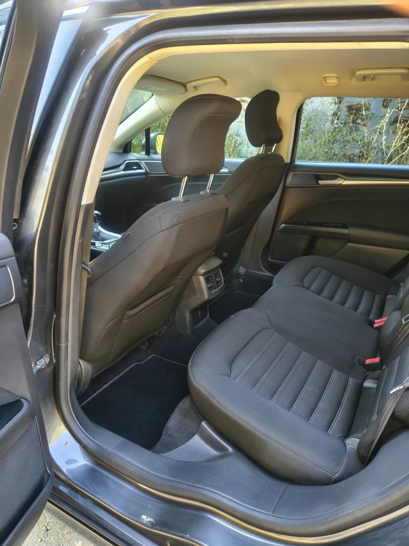 Ford Mondeo 1.5 tdci с регистрация, снимка 10 - Автомобили и джипове - 52274769