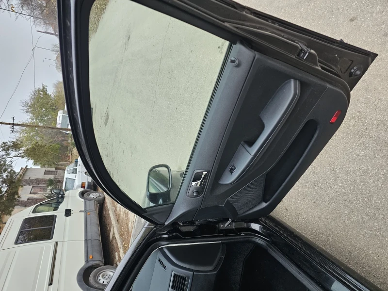 Skoda Fabia, снимка 8 - Автомобили и джипове - 52446599