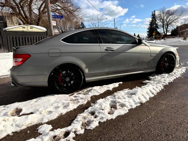 Mercedes-Benz C 63 AMG CARFAX, снимка 3 - Автомобили и джипове - 53405639