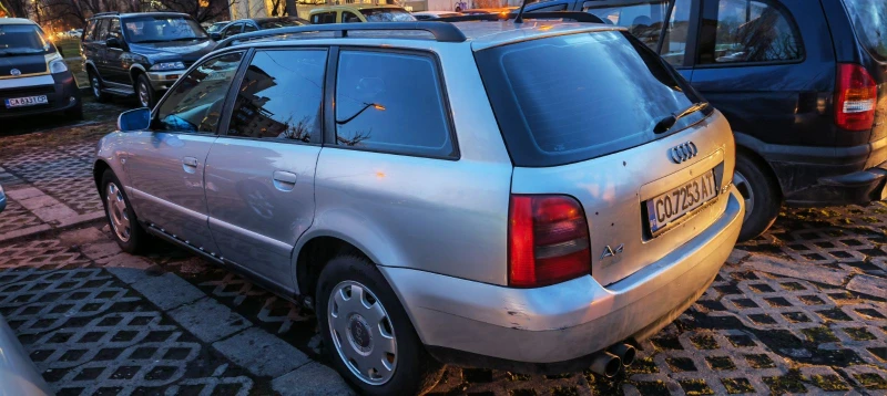Audi A4 Avant , снимка 9 - Автомобили и джипове - 53463228