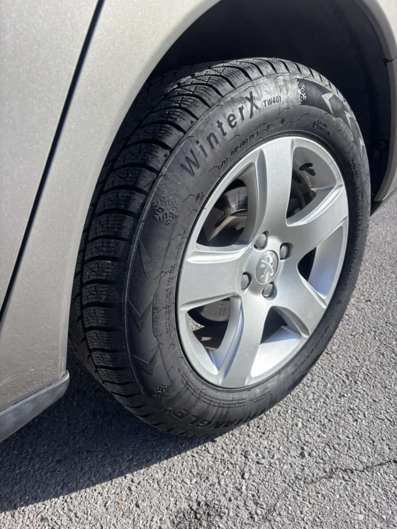 Peugeot 3008 1.6 HDI 109к.с, снимка 5 - Автомобили и джипове - 53600377