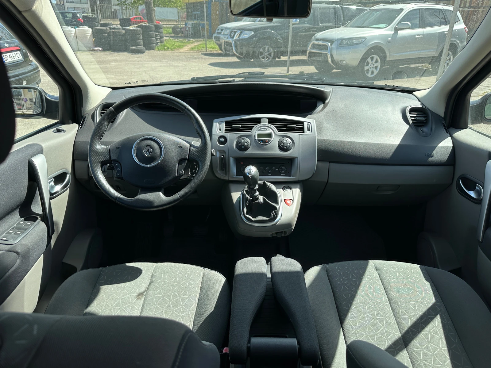 Renault Megane 1.9DCI-110ps - изображение 9