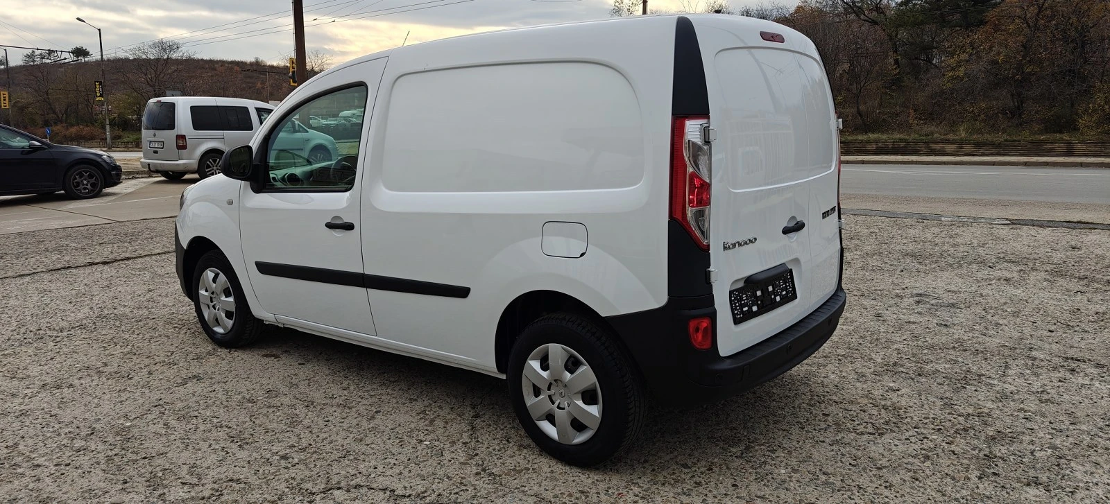 Renault Kangoo 1.5D-6ск.92к.20г - изображение 5