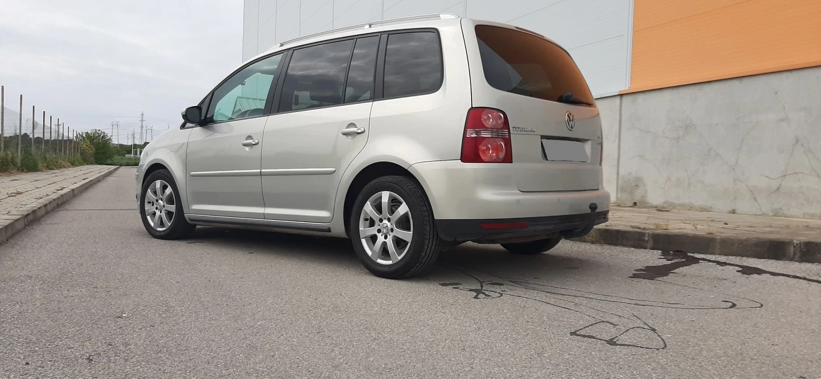 VW Touran 1.9 TDi 105 k. Comfort line  - изображение 8