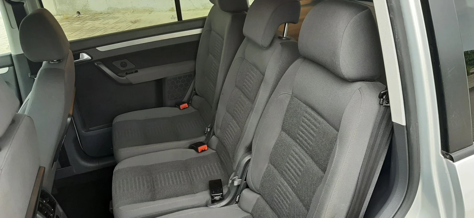 VW Touran 1.9 TDi 105 k. Comfort line  - изображение 10
