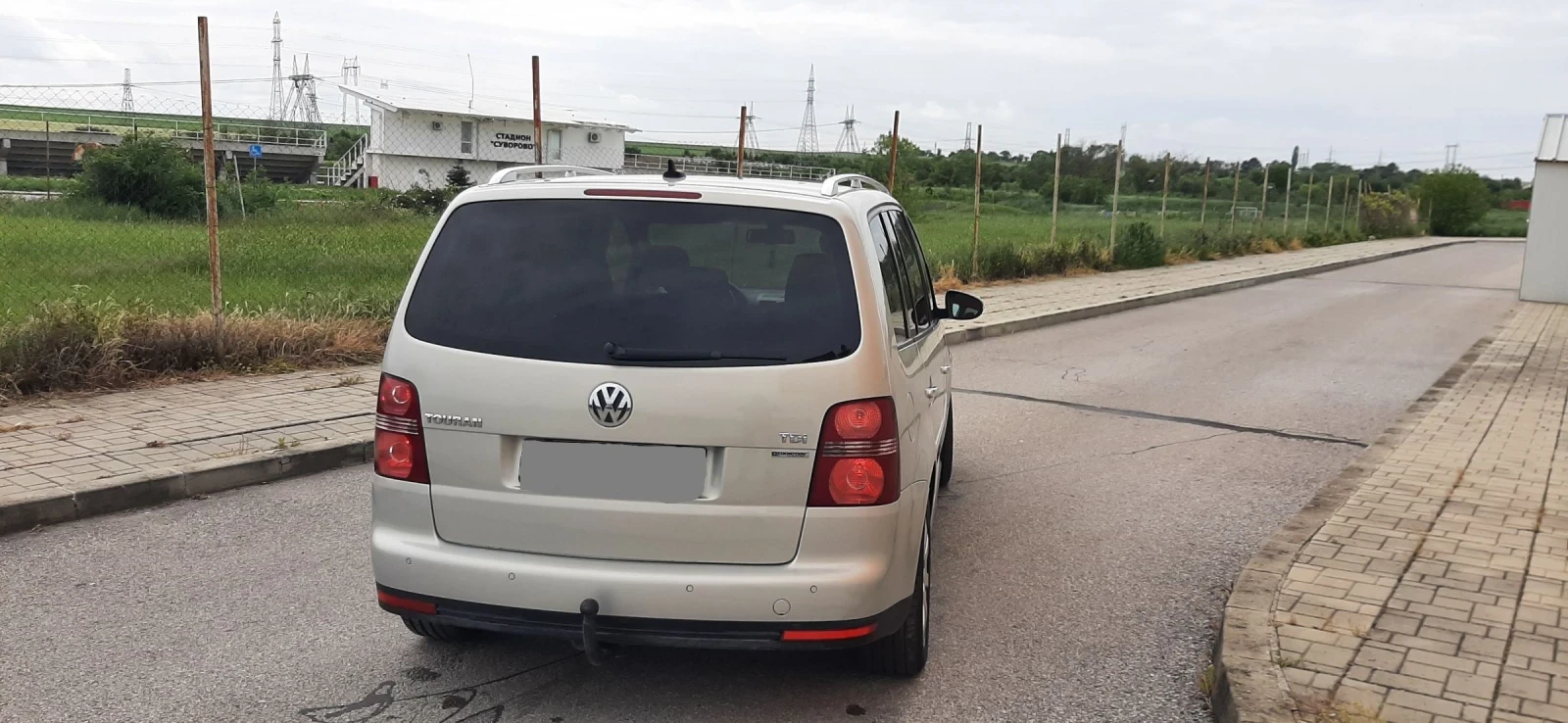 VW Touran 1.9 TDi 105 k. Comfort line  - изображение 7