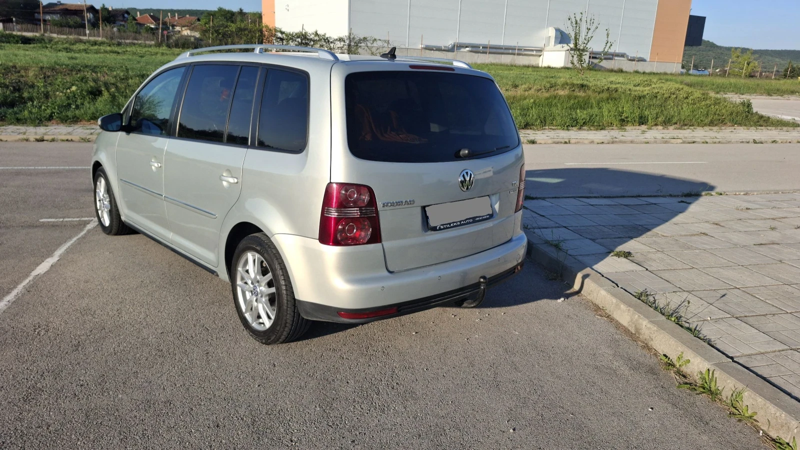 VW Touran 1.9 TDi 105 k. Comfort line  - изображение 8
