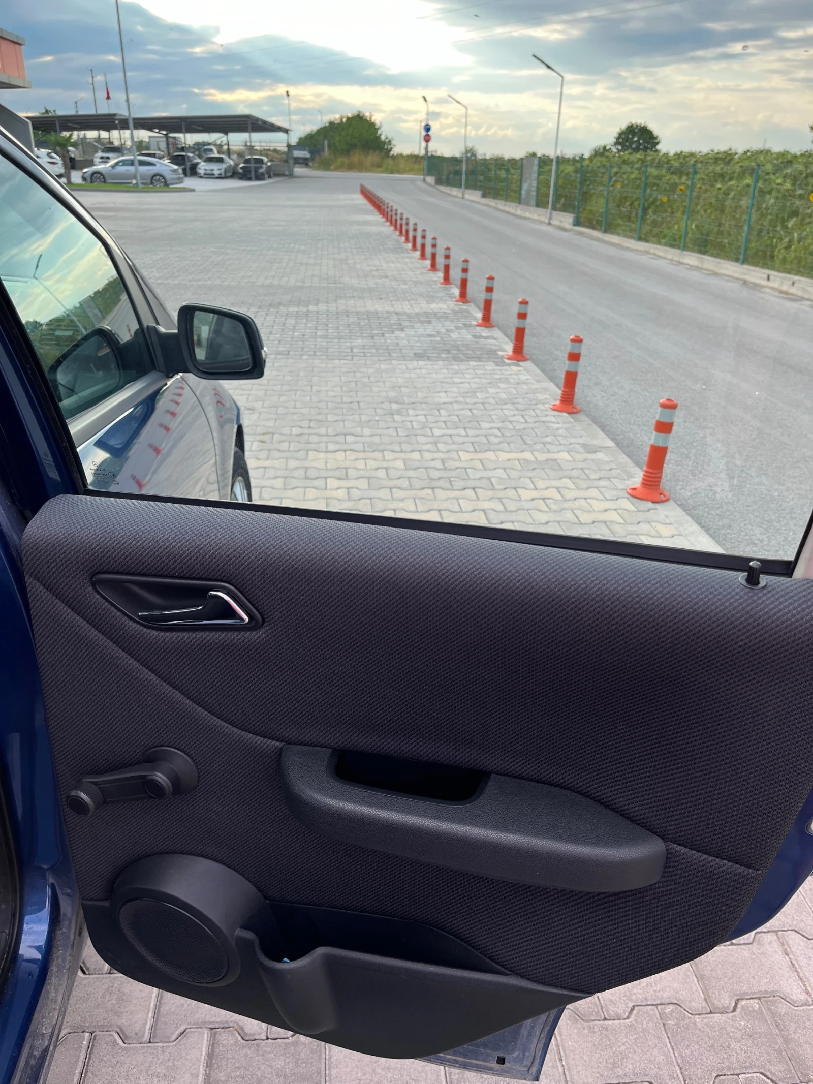 Mercedes-Benz A 180 | Mobile.bg   12