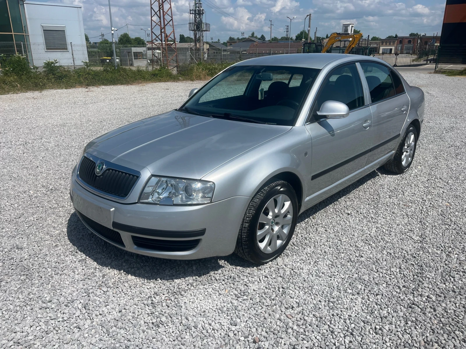Skoda Superb 2.0TDI-140k.c - изображение 2