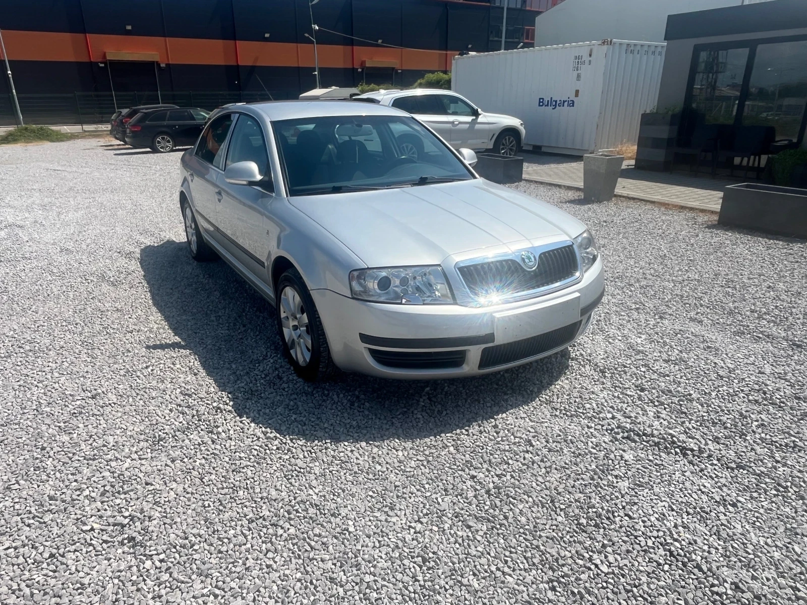 Skoda Superb 2.0TDI-140k.c - изображение 8