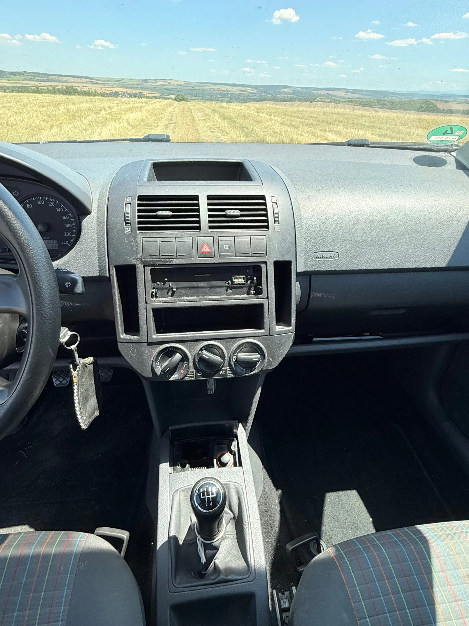 VW Polo 1.2 - изображение 6