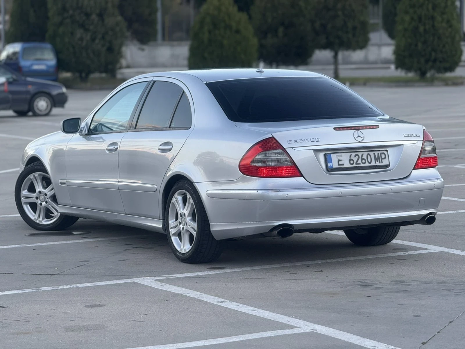 Mercedes-Benz E 320 AVTOMAT!!! EVO!!! AVANGART!!!LIZING!!!  | Mobile.bg — изображение 4