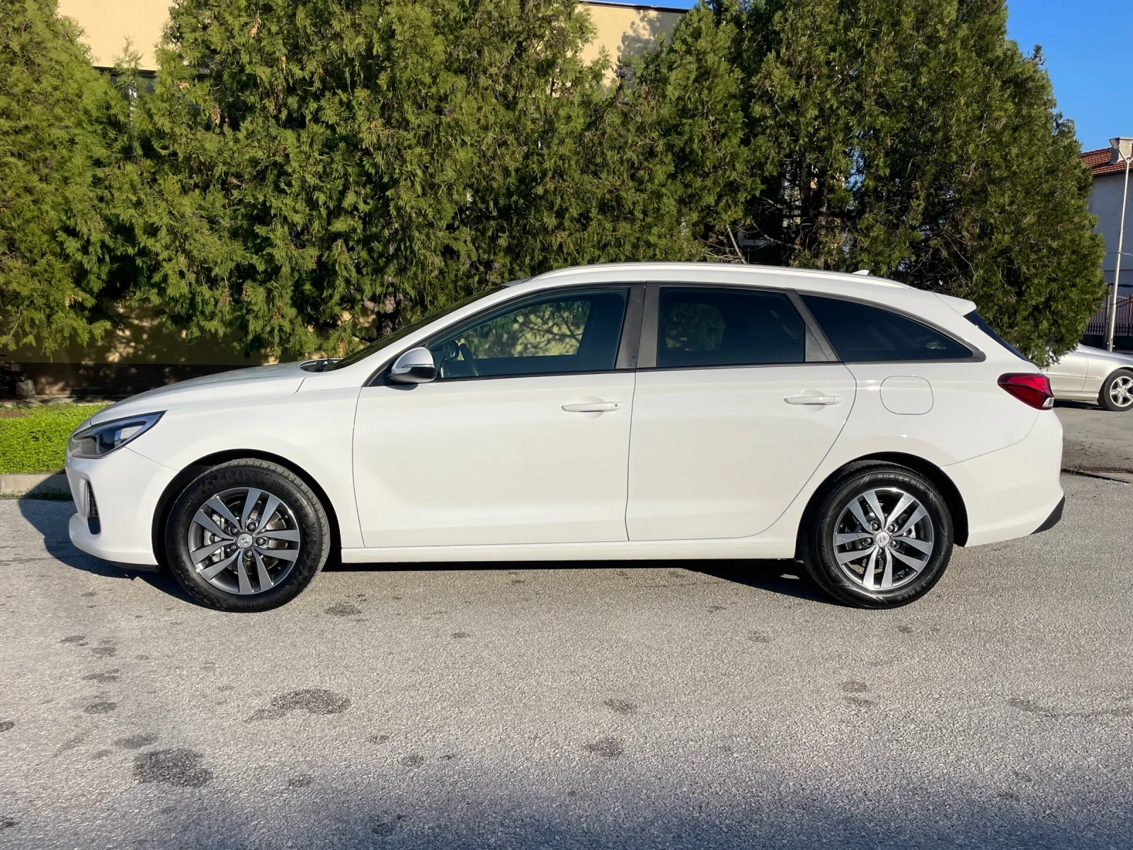 Hyundai I30 1.6CRDI 136к.с. EURO6 NAVI CAMERA ГЕРМАНИЯ - изображение 2