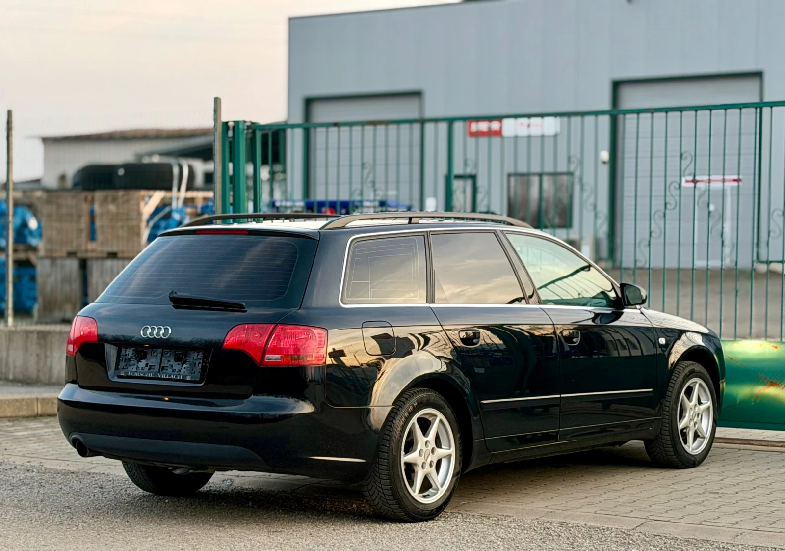 Audi A4 1.6i~102hp - изображение 5