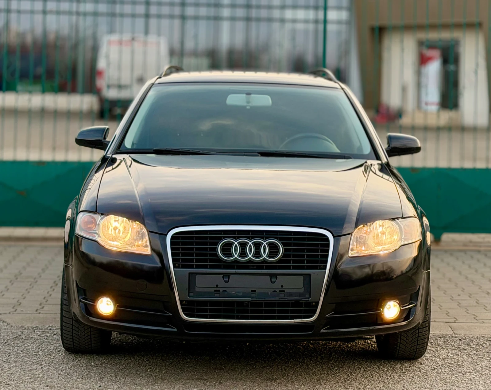 Audi A4 1.6i~102hp - изображение 2