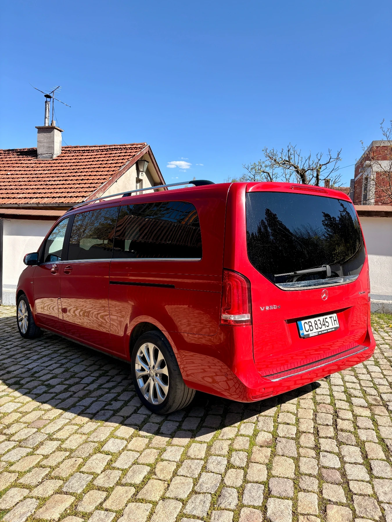 Mercedes-Benz V 300 V250d 4MATIC, снимка 5 - Автомобили и джипове - 54485430