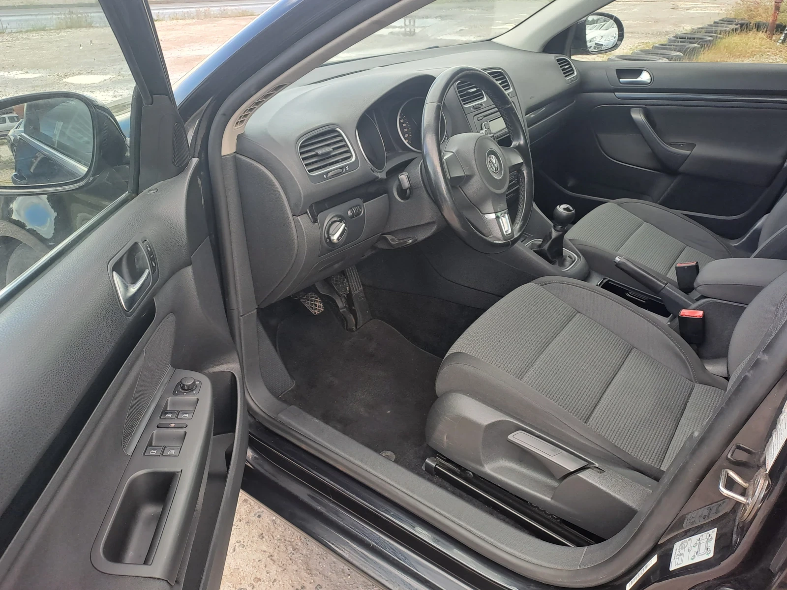 VW Golf 1, 6TDI, КЛИМАТРОНИК, снимка 7 - Автомобили и джипове - 54652758