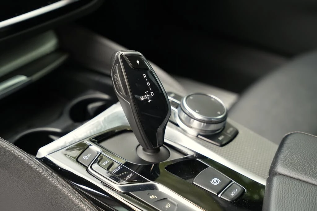 BMW 540 xDrive* Harman/Kardon* подгрев* 4-зонов климатрони, снимка 13 - Автомобили и джипове - 54781864