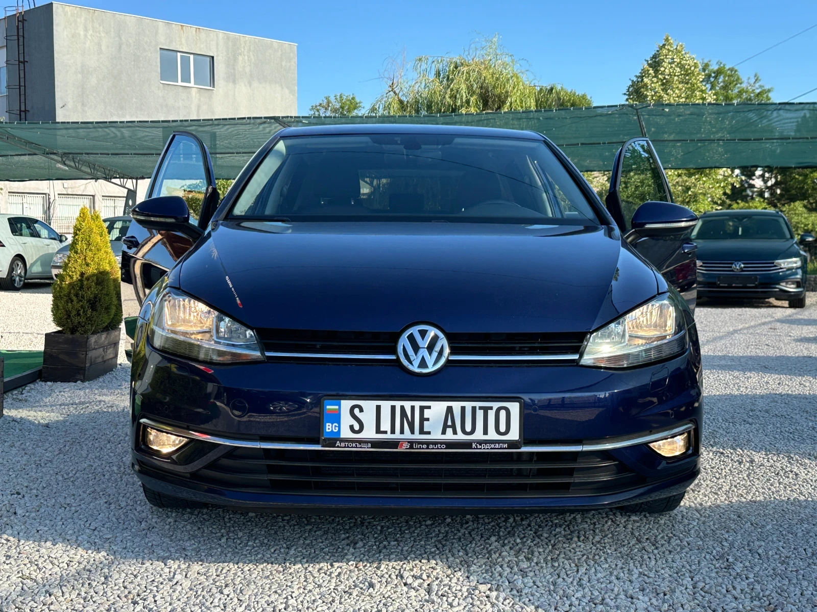 VW Golf Comfortline* DSG* 1.6tdi* 116k.c* Led* , снимка 3 - Автомобили и джипове - 54971396
