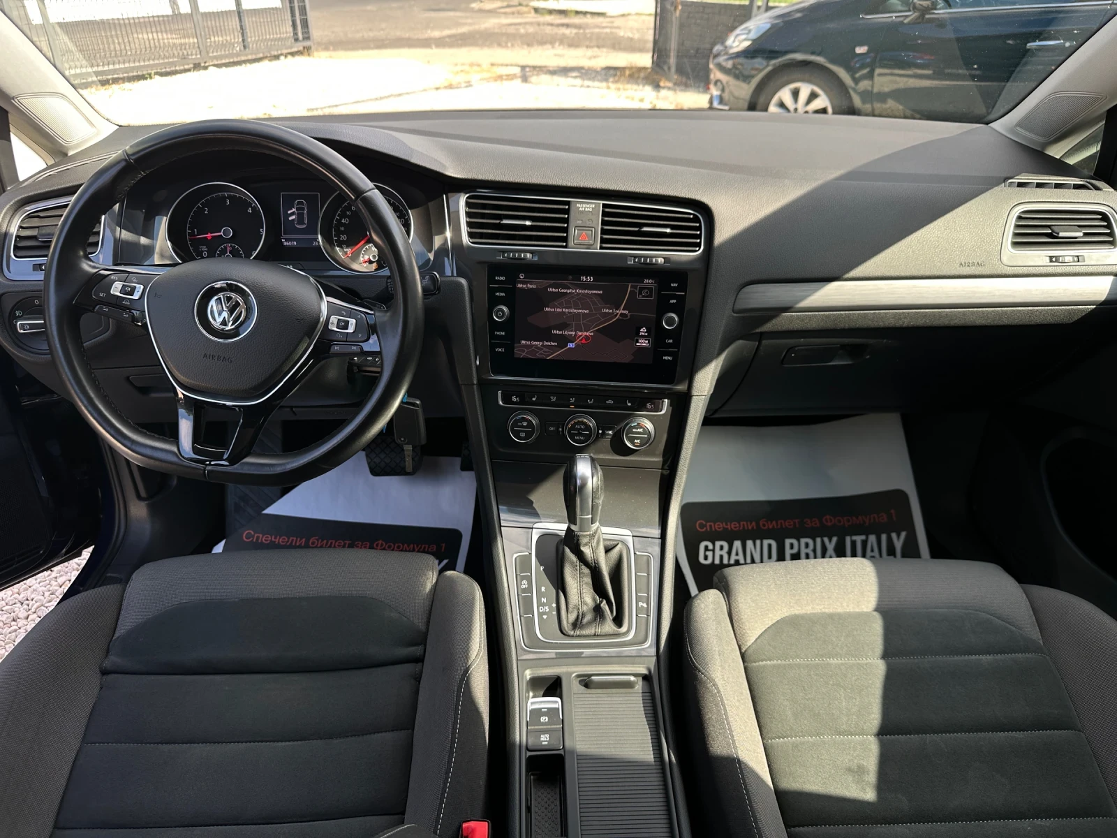 VW Golf Comfortline* DSG* 1.6tdi* 116k.c* Led* , снимка 9 - Автомобили и джипове - 54971396