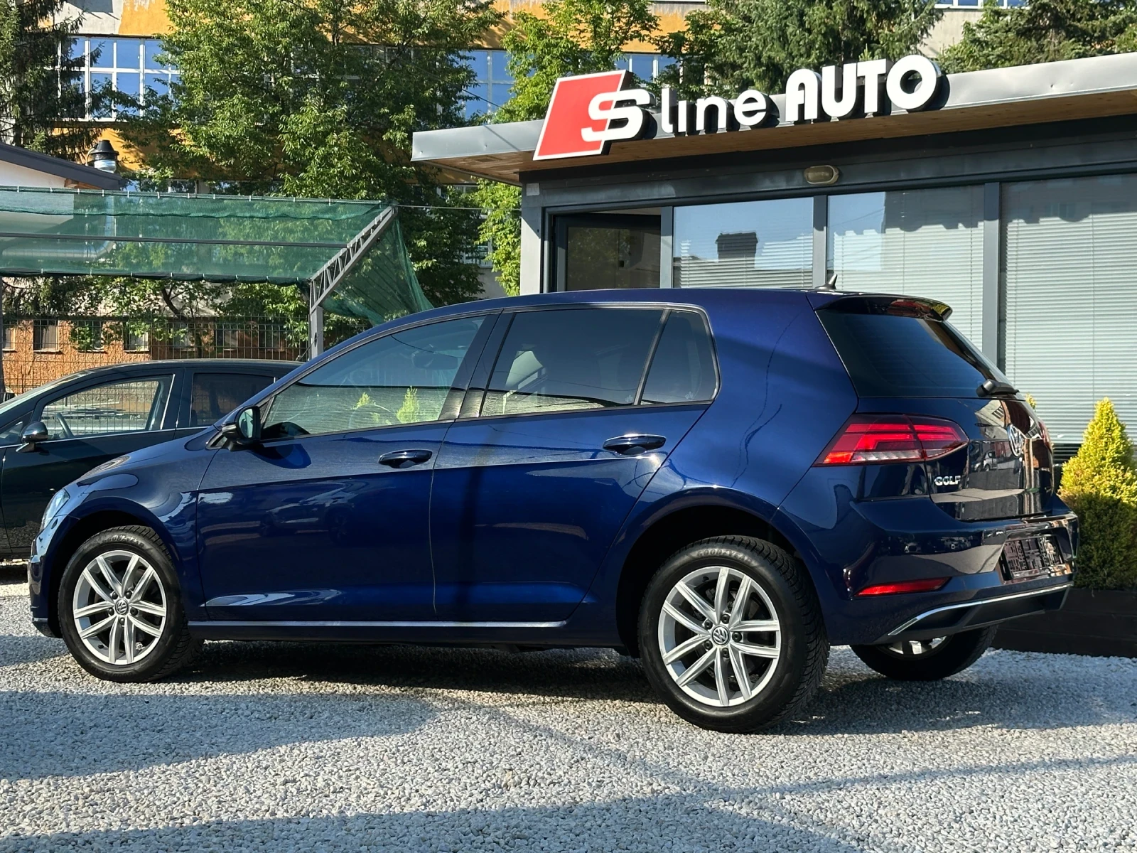 VW Golf Comfortline* DSG* 1.6tdi* 116k.c* Led* , снимка 2 - Автомобили и джипове - 54971396