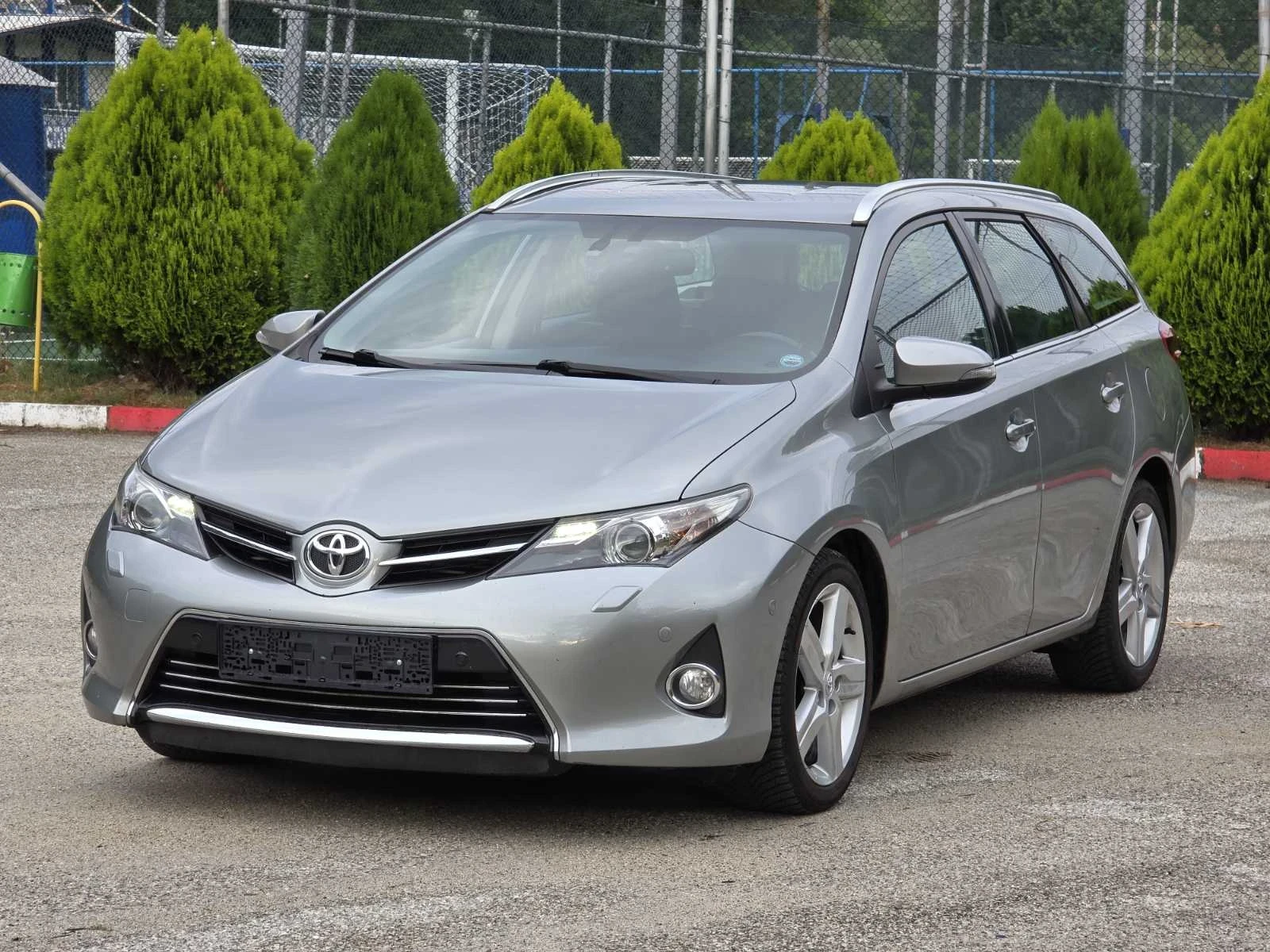 Toyota Auris Топ състояние внос от Италия продажба на лизинг, снимка 4 - Автомобили и джипове - 55254588
