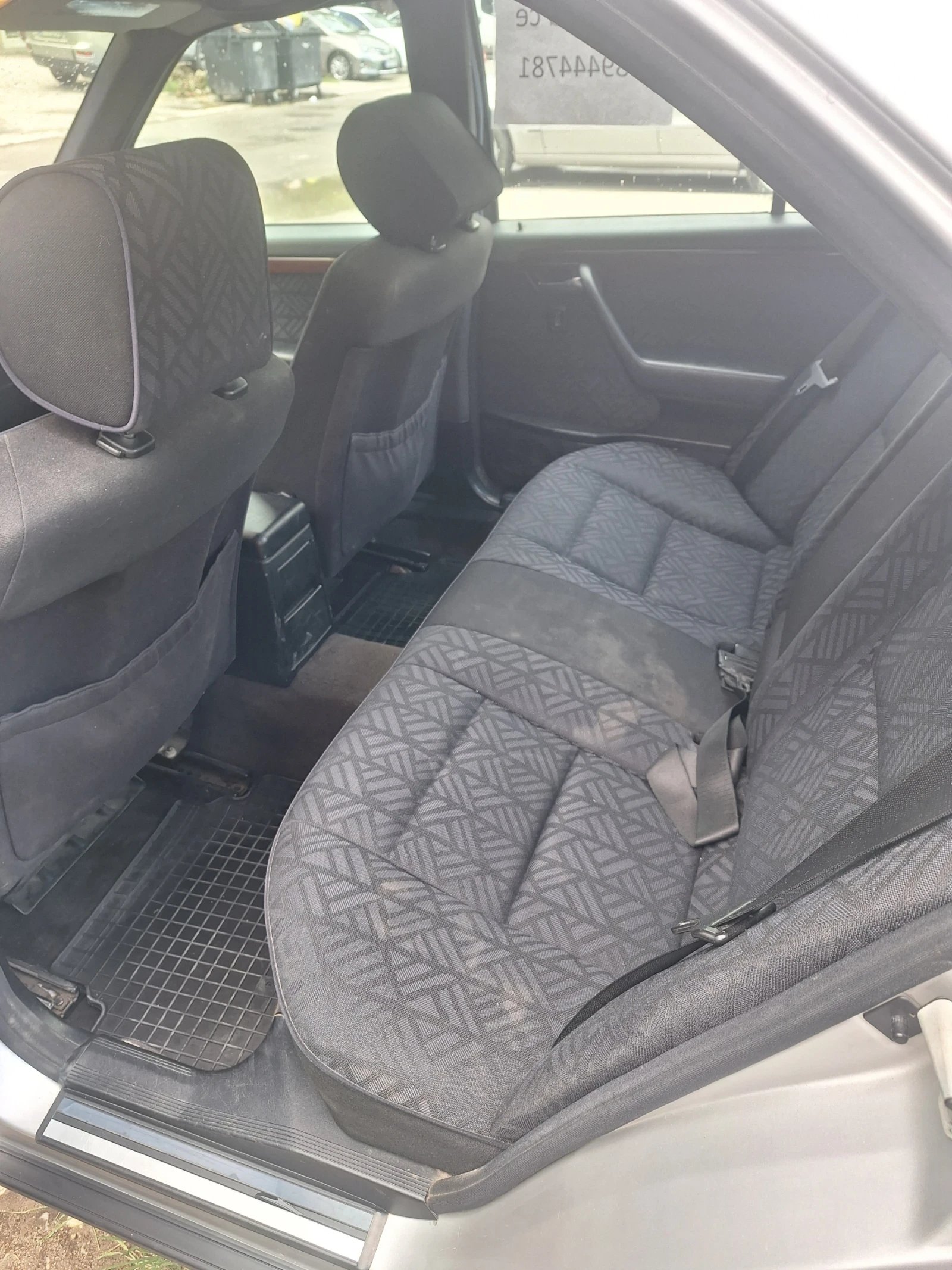 Mercedes-Benz C 180 1.8, снимка 6 - Автомобили и джипове - 55276365