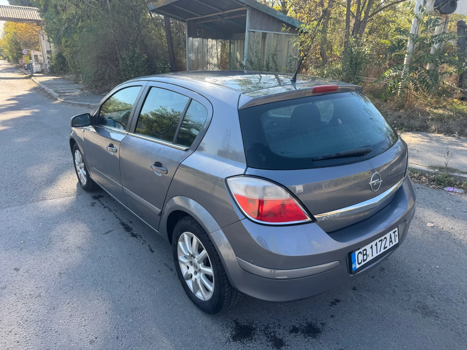 Opel Astra 1.7 CDTI , снимка 11 - Автомобили и джипове - 56541814