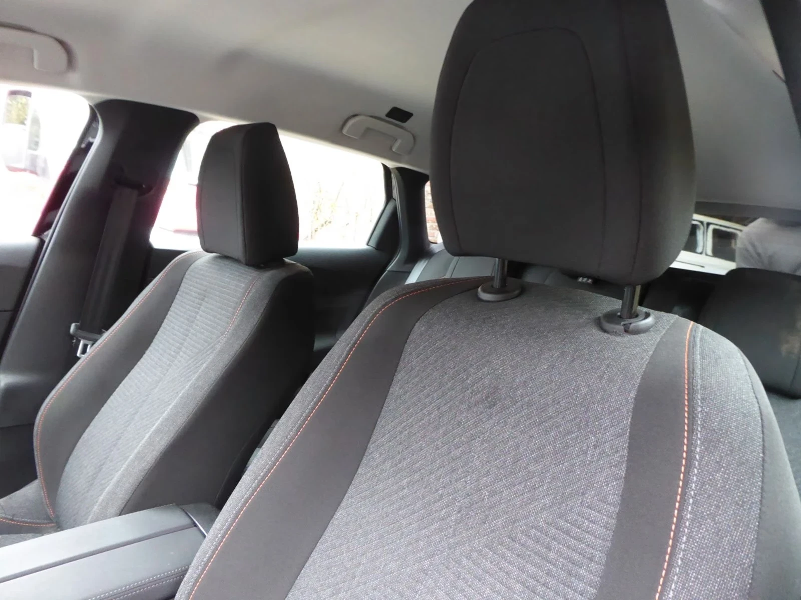 Peugeot 308 SW-e Очакван внос 10.11, снимка 6 - Автомобили и джипове - 56640968