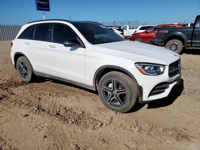 Mercedes-Benz GLC 300 AMG-pkg* 4M* Подгрев* Пано, снимка 4 - Автомобили и джипове - 52317976
