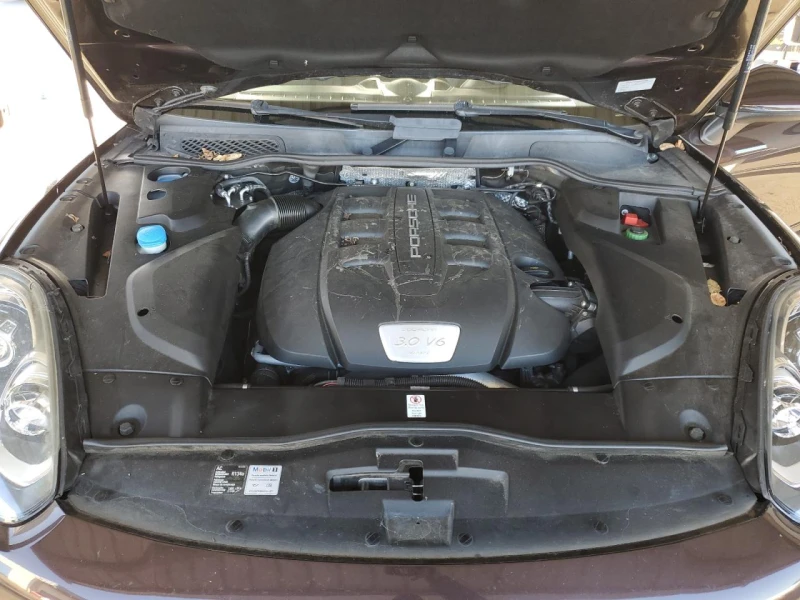 Porsche Cayenne 3.0D* АВТОКРЕДИТ, снимка 11 - Автомобили и джипове - 52388009