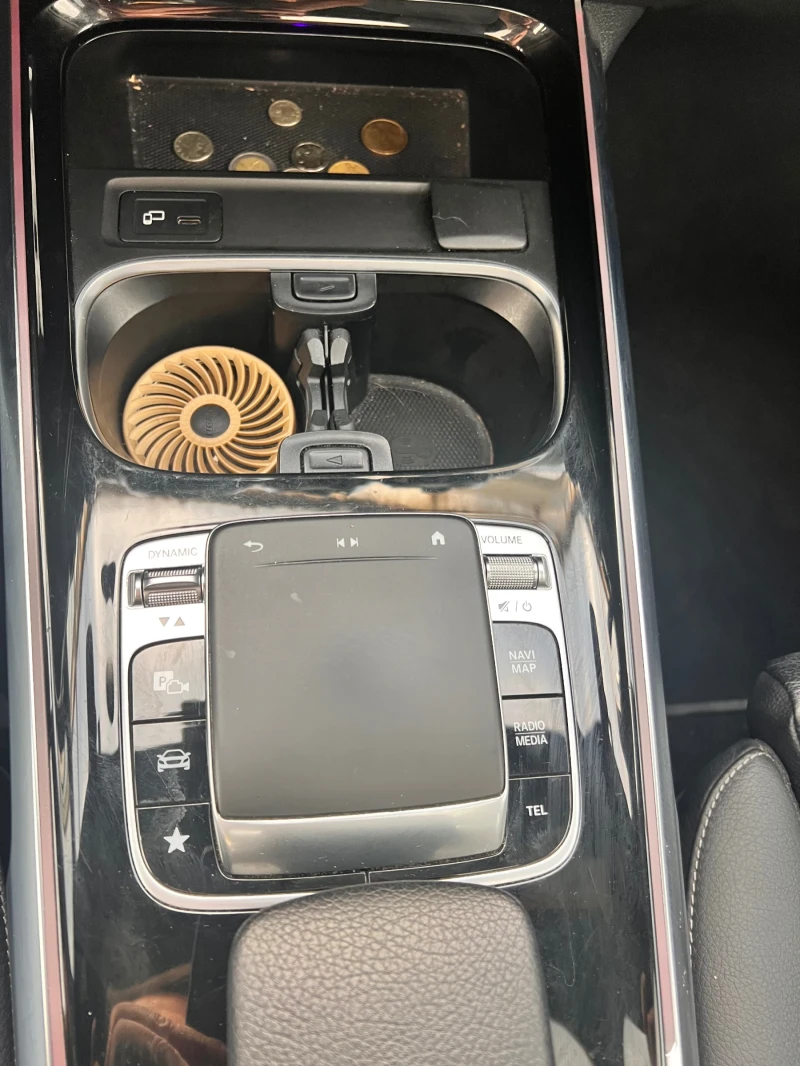 Mercedes-Benz GLB 250 4matic AMG Line 6+ 1, снимка 10 - Автомобили и джипове - 52510734