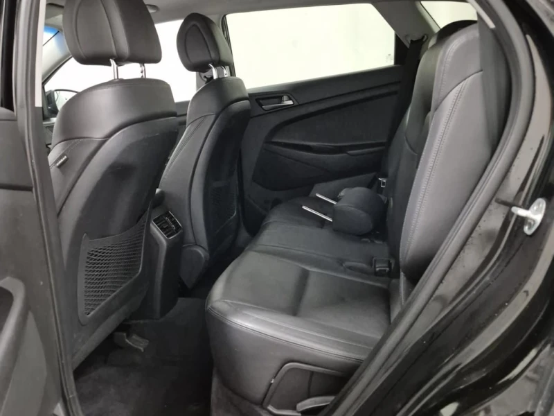 Hyundai Tucson * SE * CARFAX * ФИНАНСИРАНЕ, снимка 12 - Автомобили и джипове - 53323612