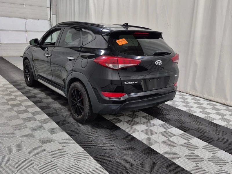 Hyundai Tucson * SE * CARFAX * ФИНАНСИРАНЕ, снимка 4 - Автомобили и джипове - 53323612