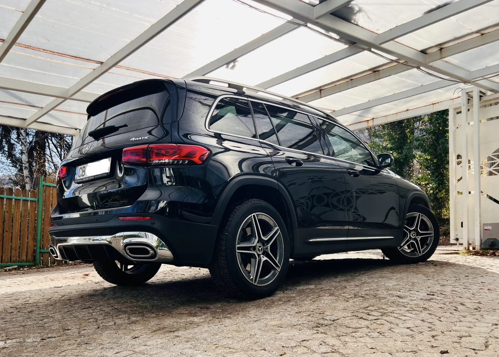 Mercedes-Benz GLB 250 4matic AMG Line 6+ 1, снимка 1