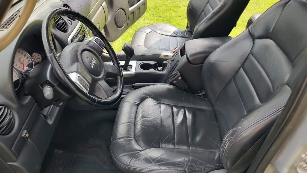 Jeep Cherokee 3.7 - изображение 8