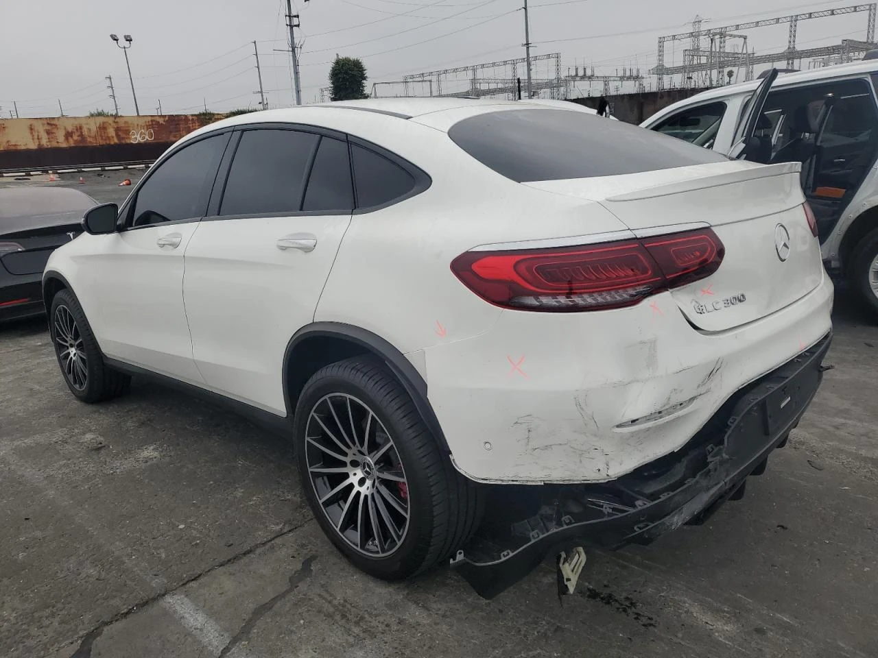 Mercedes-Benz GLC 300 COUPE/4MATIC/DIGITAL/ВИДЕО НА МОТОРА - изображение 6