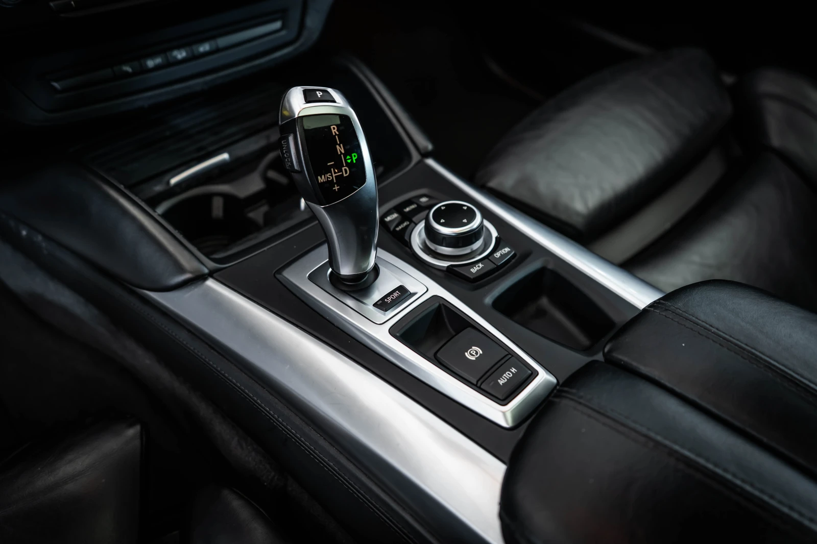 BMW X6 xDrive40d* Pano* Camera | Mobile.bg   9