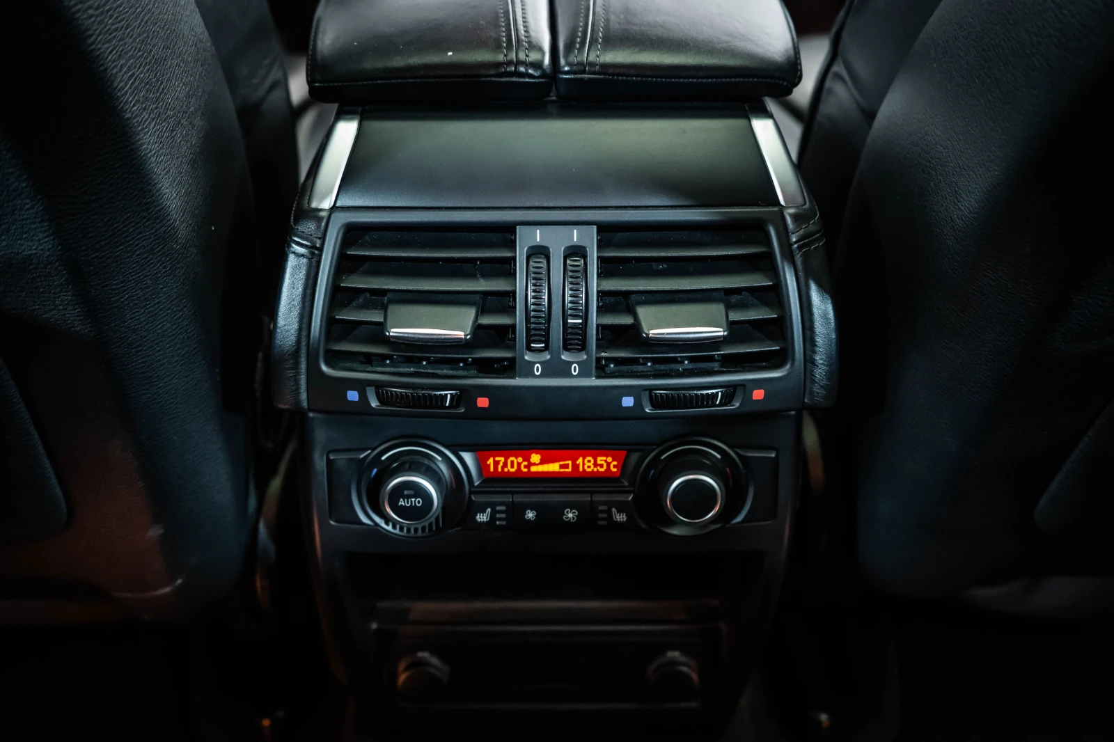 BMW X6 xDrive40d* Pano* Camera | Mobile.bg   16