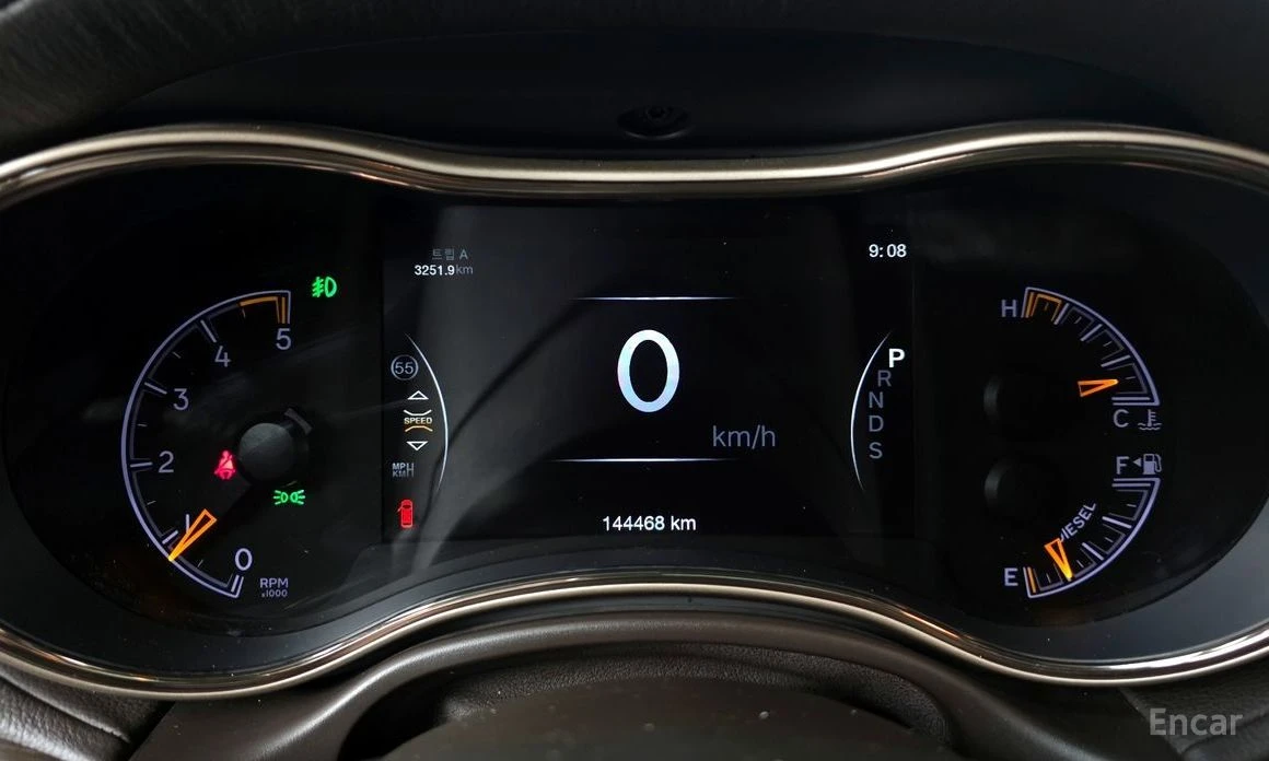 Jeep Grand cherokee, снимка 8 - Автомобили и джипове - 53988865