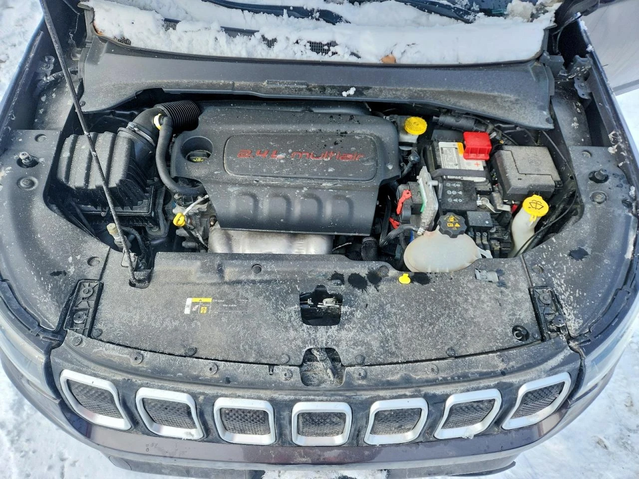 Jeep Compass 2.4l Latitude, снимка 12 - Автомобили и джипове - 54323885