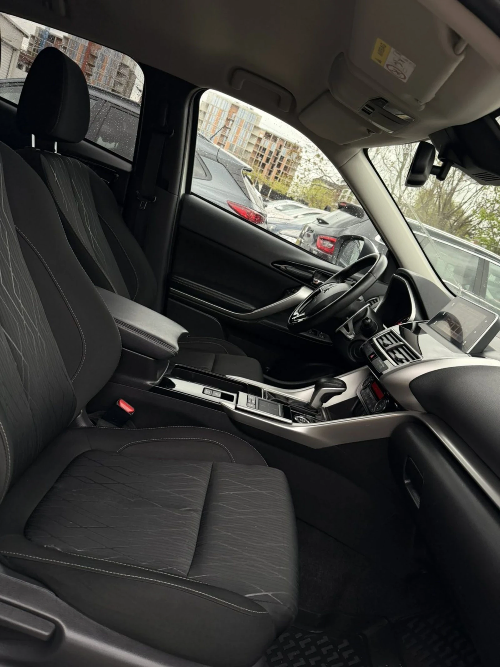 Mitsubishi Eclipse Cross 2.2 4Х4 148ХИЛ.100%РЕАЛЕН ЛИЗИНГ ВИДЕО , снимка 9 - Автомобили и джипове - 54382626
