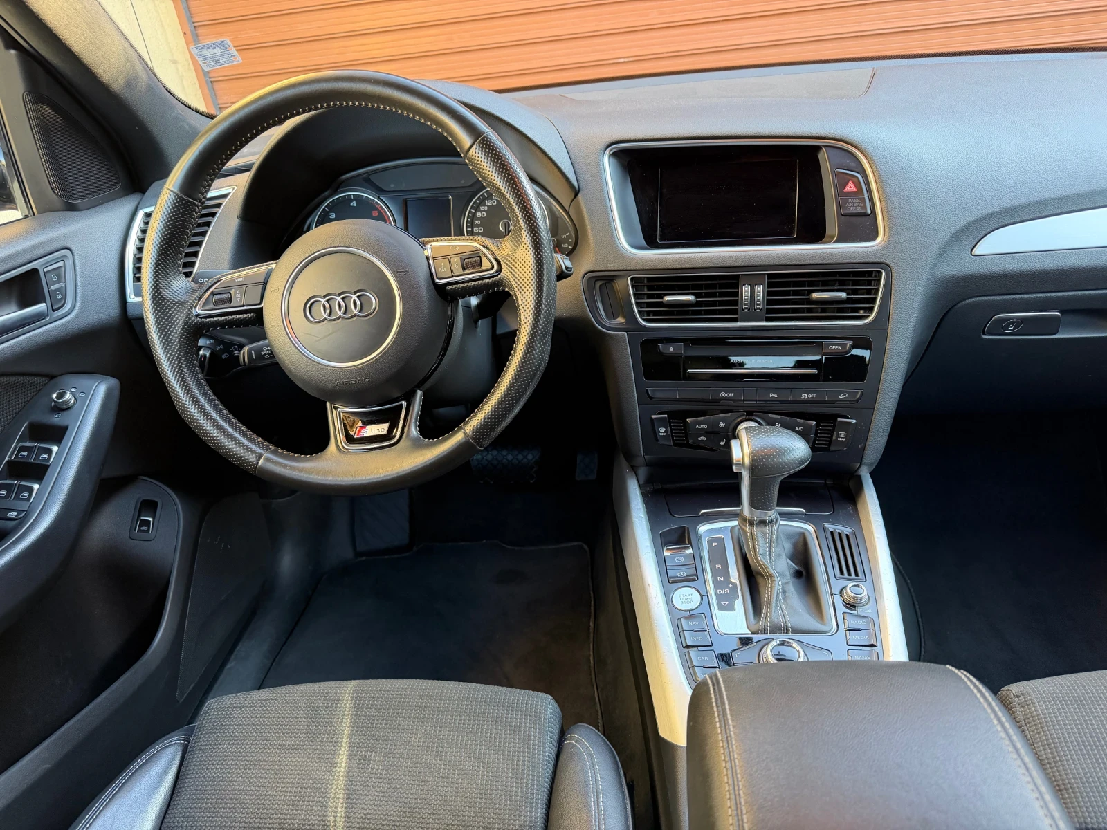 Audi Q5 3.0 TDI 258 k.c. S-Line, снимка 9 - Автомобили и джипове - 54893137