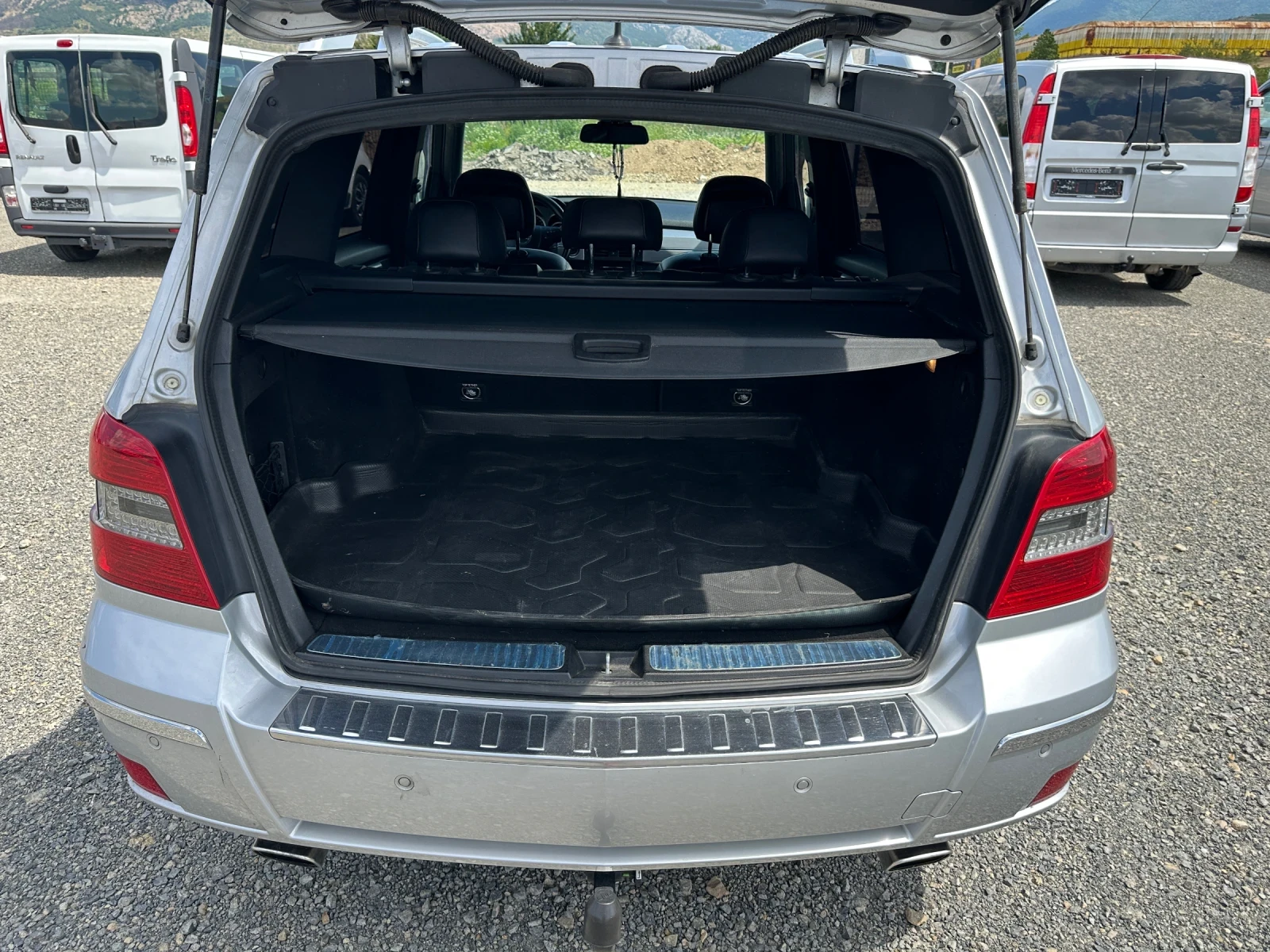 Mercedes-Benz GLK 3.0CDI* 231к.с* 4Х4* КОЖА* НАВИ* ОБСЛУЖЕН, снимка 16 - Автомобили и джипове - 55137214