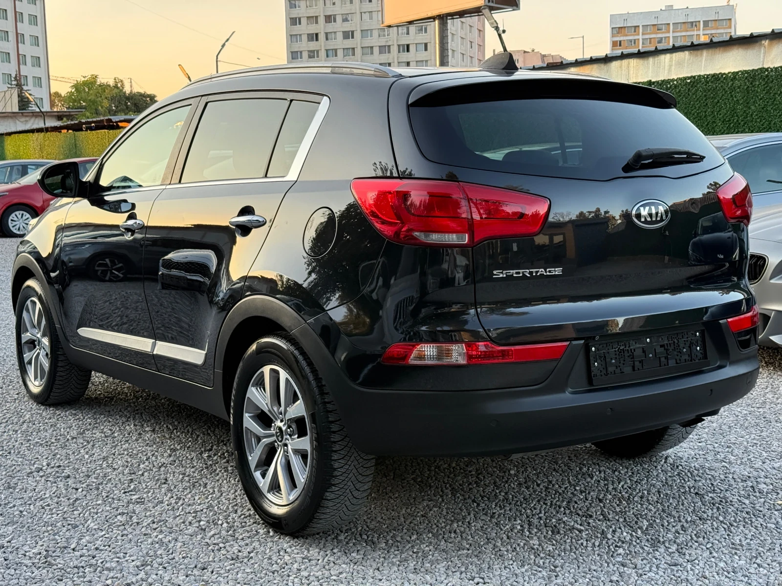 Kia Sportage 1.6GDI/GPL-BRC/Камера, снимка 5 - Автомобили и джипове - 55754109