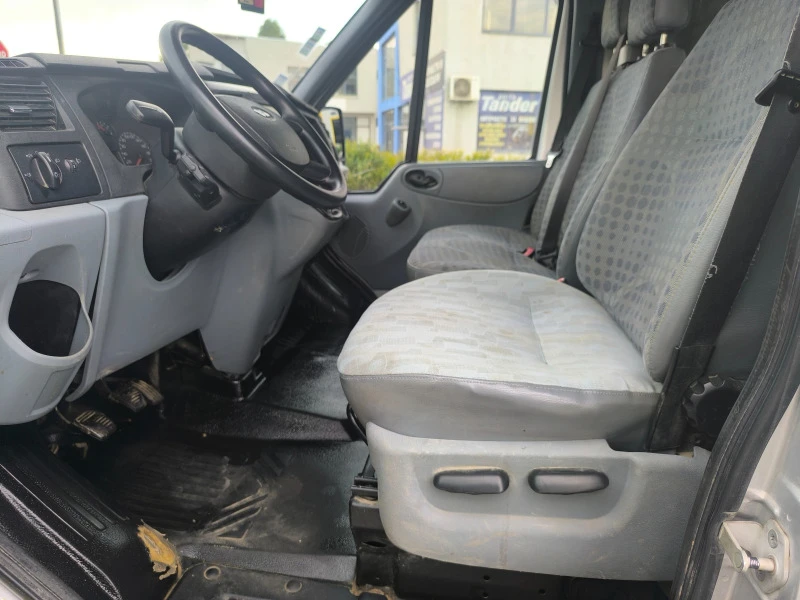 Ford Transit 2.2 КЛИМАТИК, снимка 7 - Бусове и автобуси - 47345681